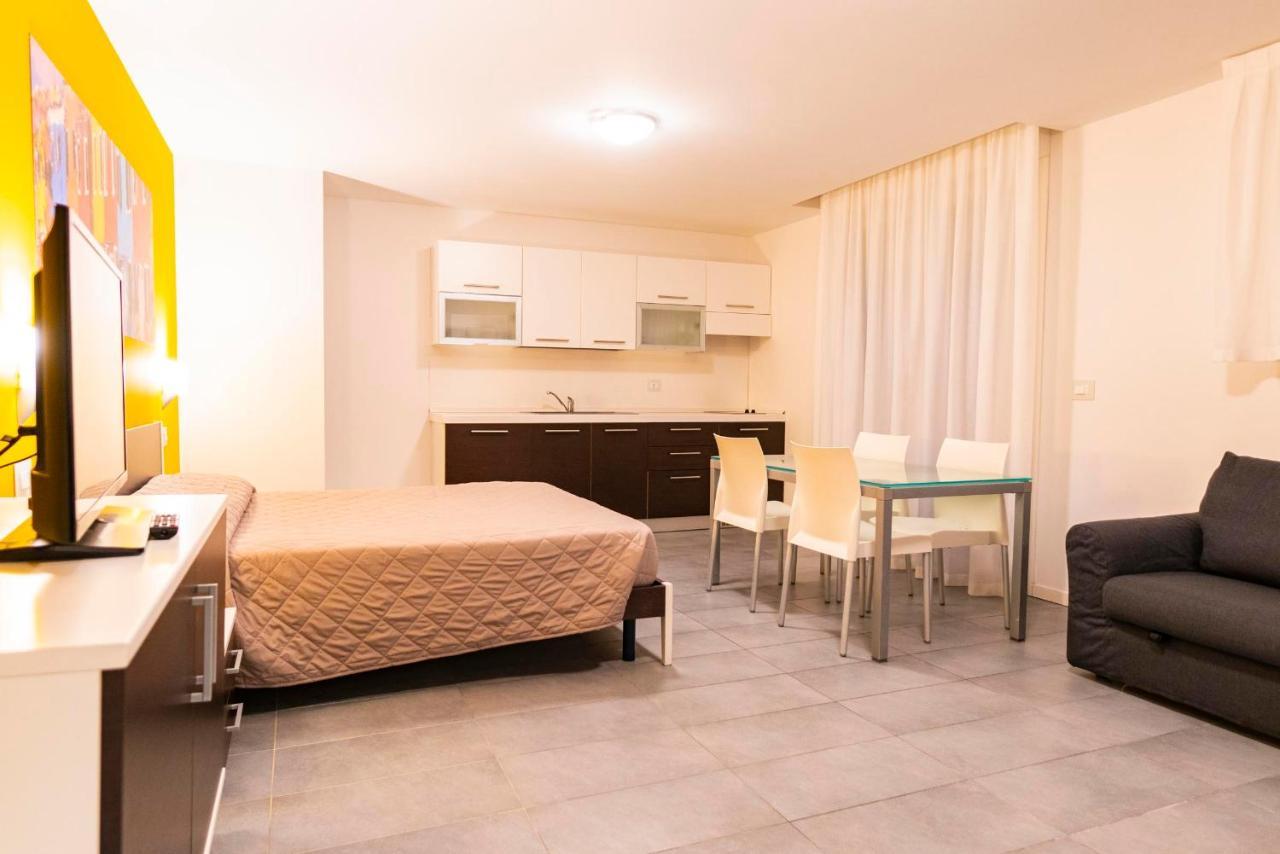 Residence Burano Lido di Jesolo Exteriör bild