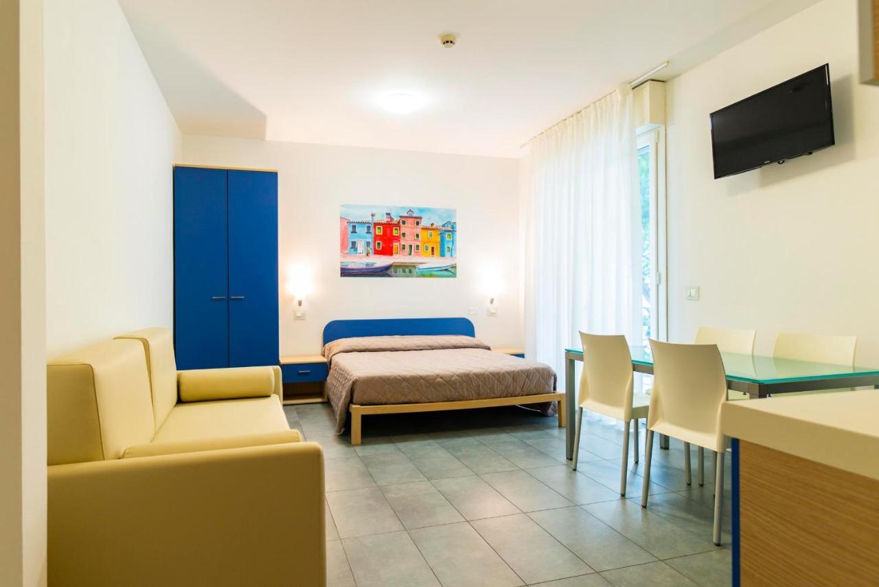 Residence Burano Lido di Jesolo Exteriör bild