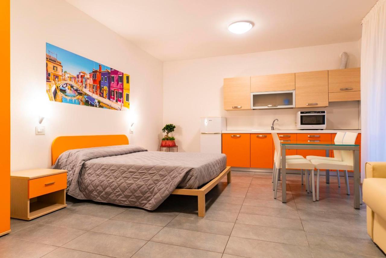 Residence Burano Lido di Jesolo Exteriör bild